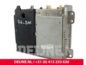 Mercedes Sprinter Multi-media control unit O312445 photo 2