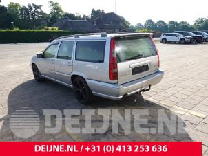 Volvo V70 Heckspoiler O312508 foto 2
