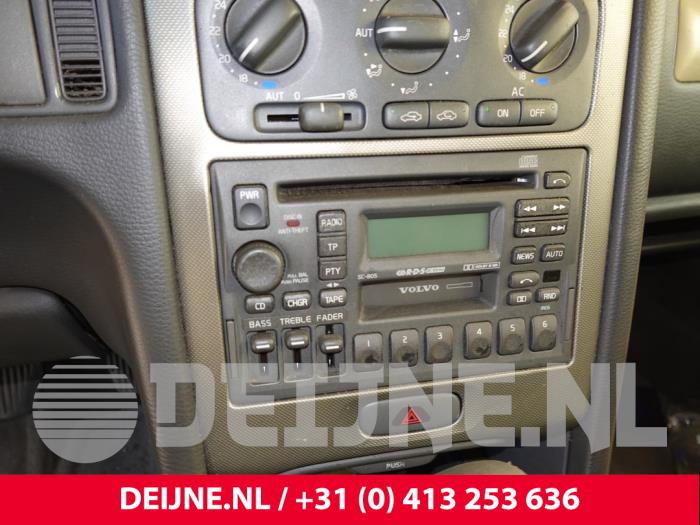 Volvo V70 Heater control panel O312535
