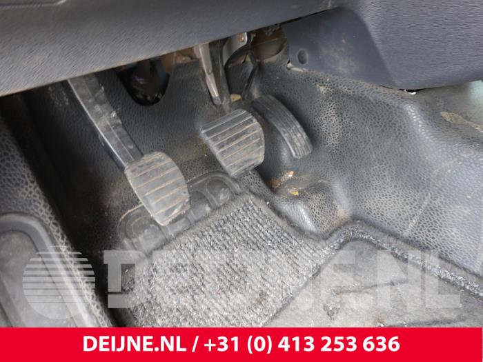 Mercedes Citan Kupplungspedal O312658