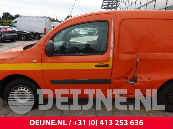 Mercedes Citan Tür 2-türig links O312669