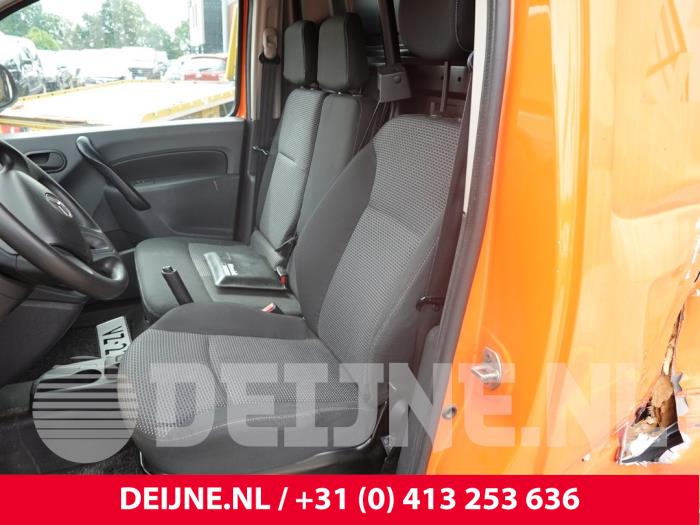 Mercedes Citan Stoel links O312701