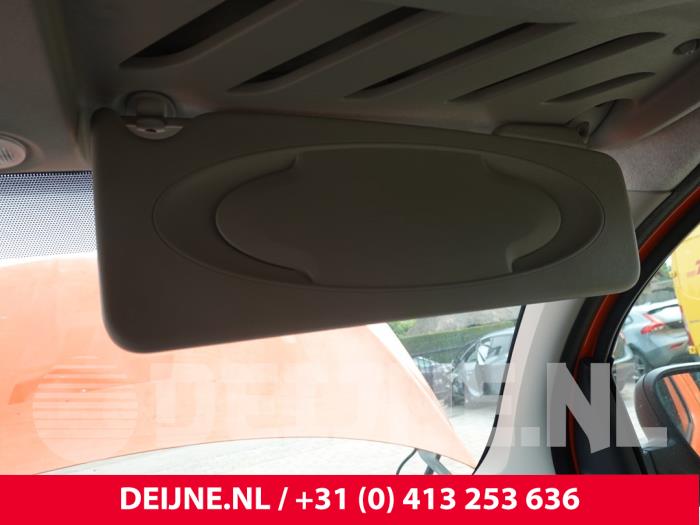 Mercedes Citan Zonneklep O312727