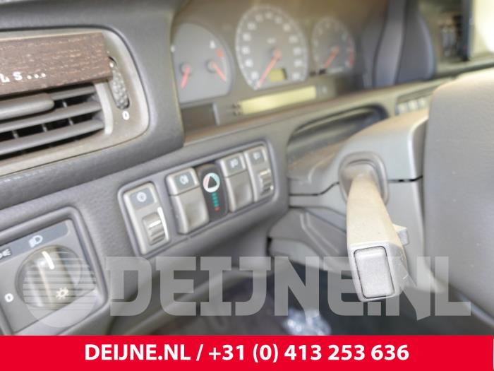 Volvo V70 Light switch O312541