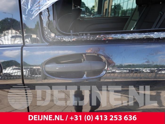 Mercedes Vito Sliding door handle, left O312862