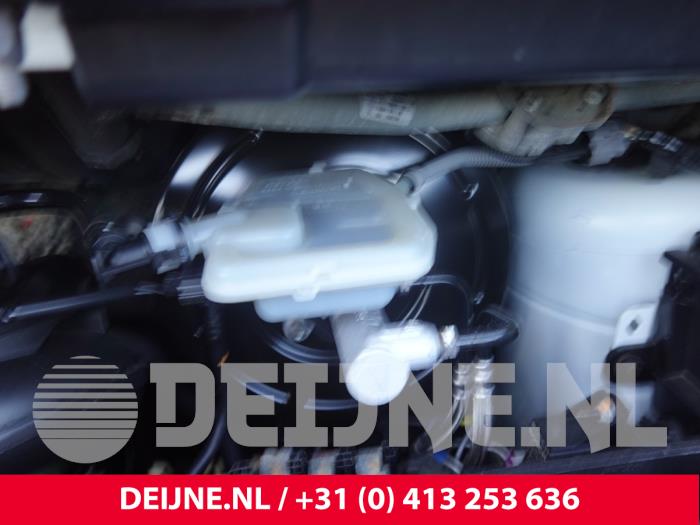 Renault Trafic Hauptbremszylinder O312969