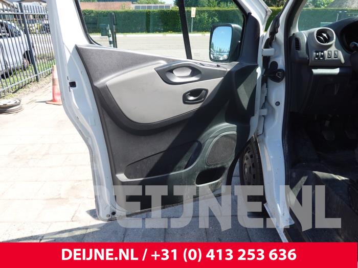 Renault Trafic Türverkleidung 2-türig links O312991