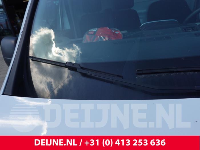 Renault Trafic Scheibenwischerarm vorne O313006