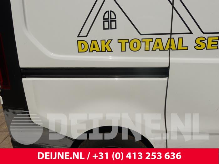 Renault Trafic Schuifdeur Rail rechts O313016