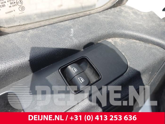 Mercedes Sprinter Elektrisches Fenster Schalter O313105
