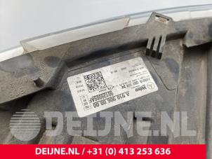 Mercedes Sprinter Koplamp links O313124 foto 3