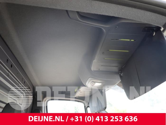Mercedes Sprinter Staufach Himmel O313138