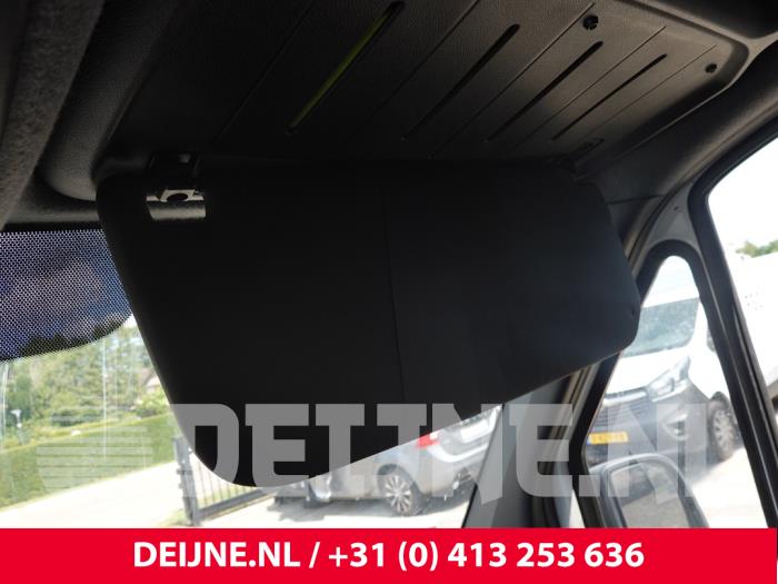 Mercedes Sprinter Zonneklep O313201
