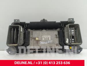 Peugeot Expert Display Multi Media regelunit O313250 foto 2