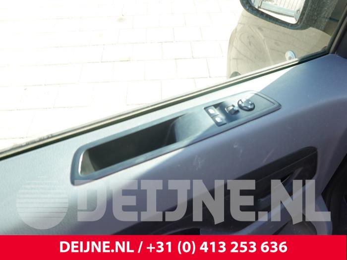 Peugeot Expert Elektrisches Fenster Schalter O313257