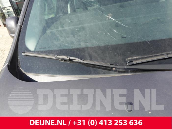 Peugeot Expert Scheibenwischerarm vorne O313304