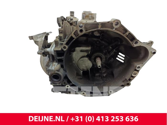 Peugeot Expert Getriebe O313328
