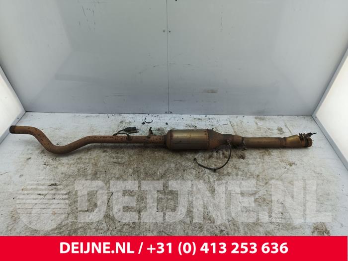 Gebruikte Katalysator Mercedes Vito (447.6) 2.2 114 CDI 16V Prijs € 363,00 Inclusief btw aangeboden door van Deijne Onderdelen Uden B.V.