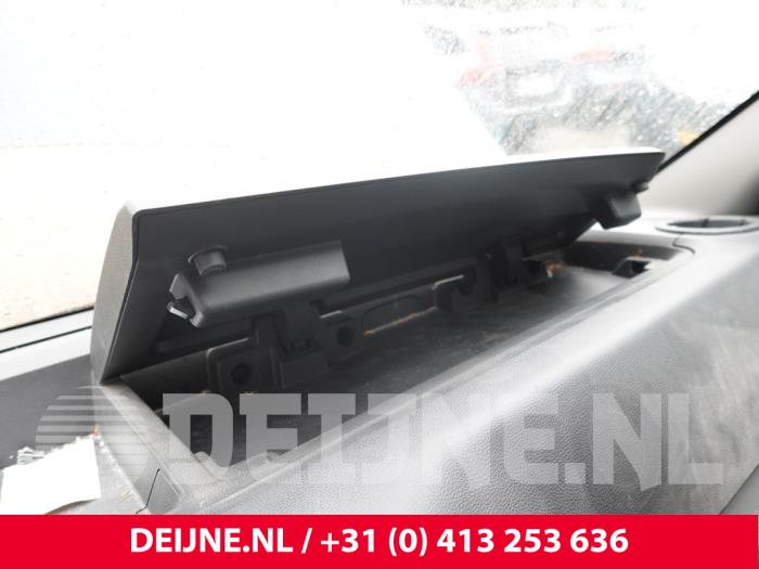 Renault Master Dashboard klep O313416