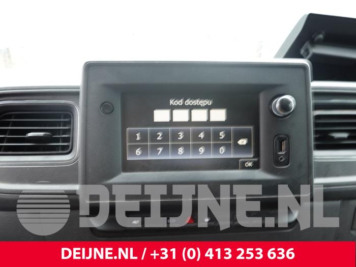 Renault Master Display Multi Media regelunit O313418
