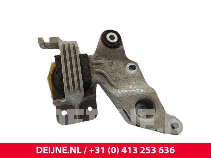 Mercedes eVito Motorlager O313557