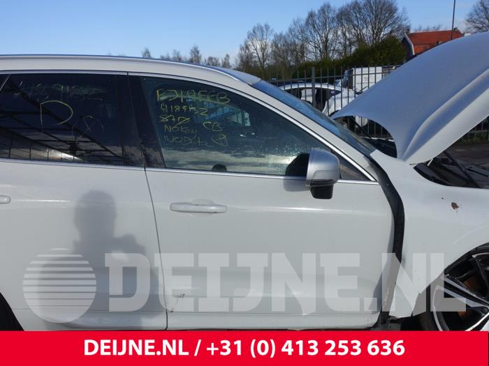 Volvo XC60 Tür 4-türig rechts vorne O313857