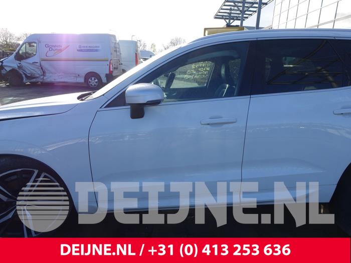 Volvo XC60 Tür 4-türig links vorne O313855