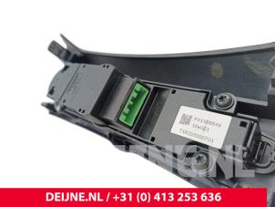 Volvo XC60 Radiobedienfeld O313858 foto 3