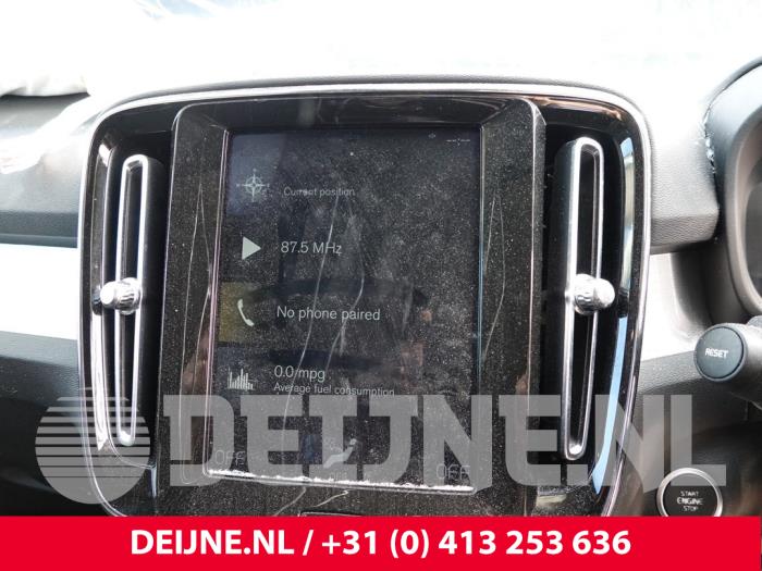 Volvo XC40 Displays Multi Media Anzeige O313920