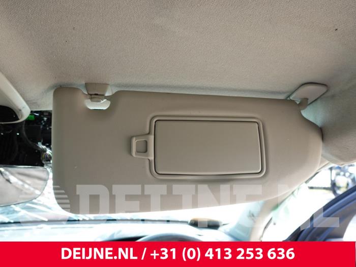 Volvo XC40 Sonnenblende O313965