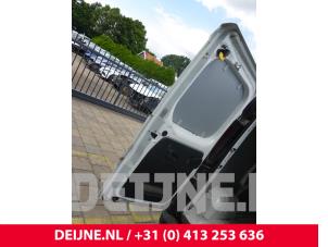 Opel Vivaro Hecktür Bus-Lieferwagen O314008 foto 2