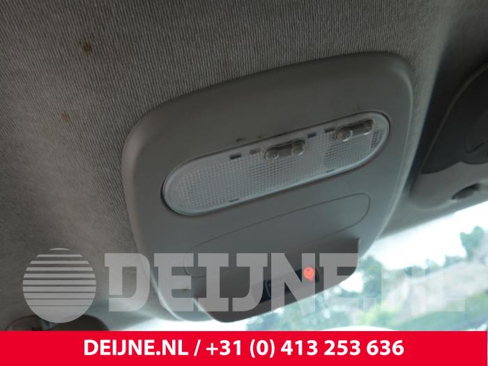 Opel Vivaro Innenbeleuchtung vorne O314021