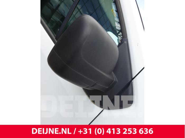 Opel Vivaro Außenspiegel rechts O314023