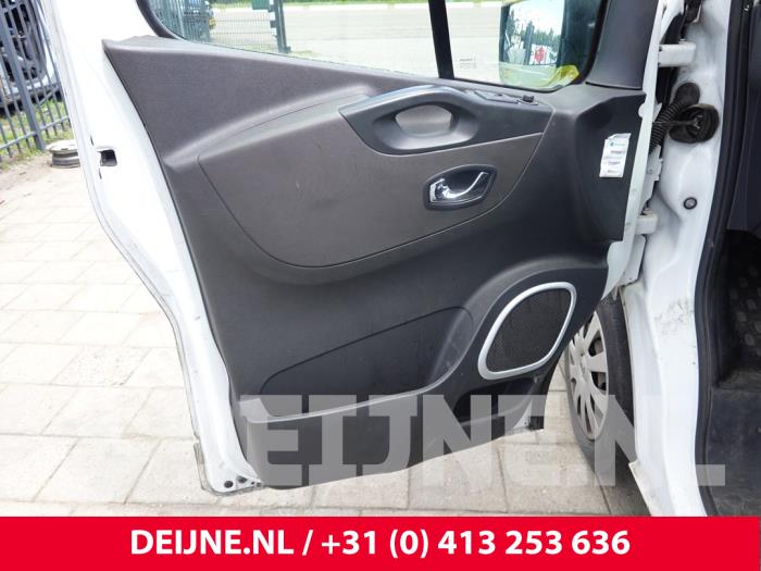 Opel Vivaro Portierbekleding 2Deurs links O314069