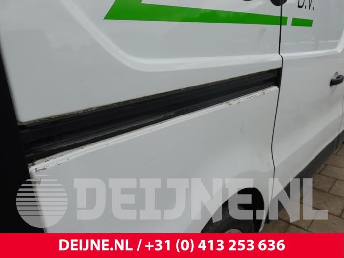 Opel Vivaro Schiebetür Schiene rechts O314091