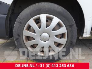 Opel Vivaro Velgen set O314108 foto 3