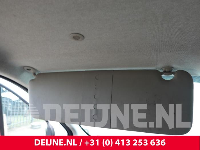 Opel Vivaro Sun visor O314119