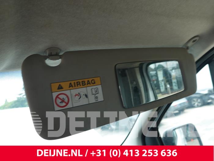 Opel Vivaro Sun visor O314120