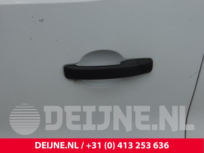 Opel Vivaro Schiebetürgriff rechts O314148