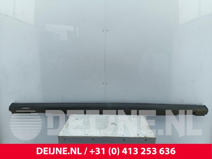 Volkswagen ID. Buzz Cargo Zijskirt rechts O314368