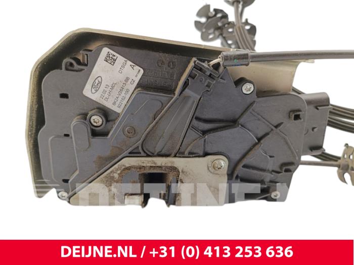 Ford Transit Custom Schiebetür Schließmechanik links O314369