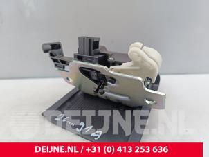 Volkswagen ID. Buzz Cargo Minibus/van rear door lock mechanism O314266 photo 3
