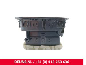 Volkswagen ID. Buzz Cargo Luftgitter Armaturenbrett O314384 foto 2