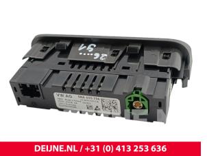 Volkswagen ID. Buzz Cargo AUX / USB connection O314246 photo 2