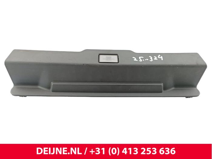 Volvo V90 Abdeckplatte sonstige O314398