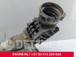 Volvo V40 Intercooler Rohr O314529 foto 3