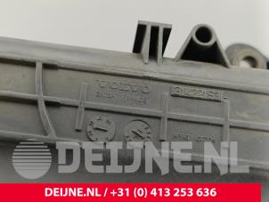 Volvo V40 Intercooler Rohr O314531 foto 2
