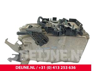 Lynk & Co 01 DC/CD Konverter O314551 foto 3
