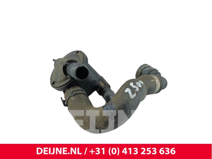 Volvo XC40 Waterpijp O314671