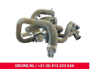 Lynk & Co 01 Additional water pump O314873 photo 2